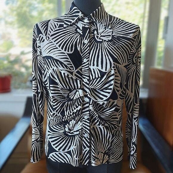Vtg monochromatic tropical print long sleeve button up blouse - Picture 2 of 14
